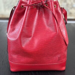 Louis Vuitton Vibrant Red Epi Leather Shoulder Bag